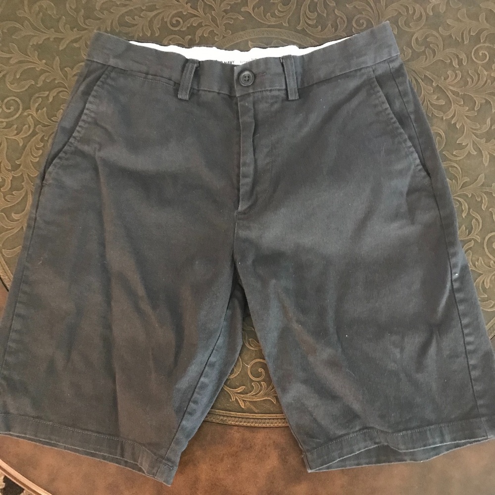 Men's Old Navy Charcoal Shorts